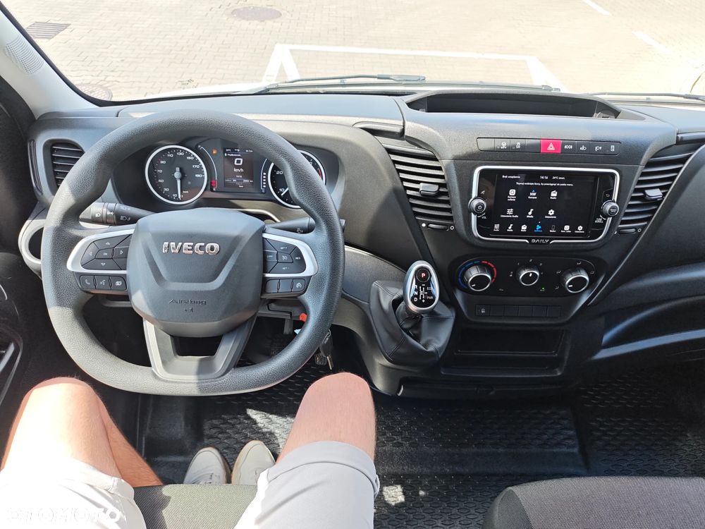 Iveco 35S16 Daily - 16