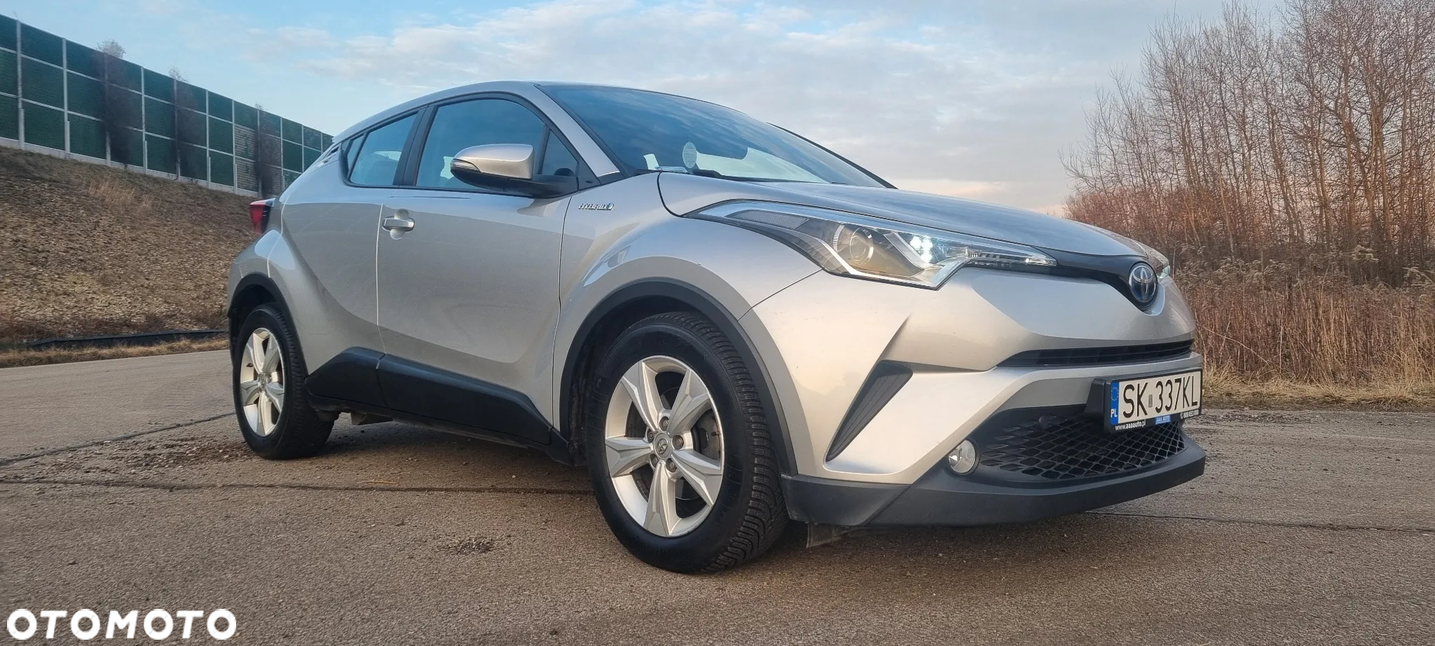 Toyota C-HR 1.8 Hybrid Dynamic - 19