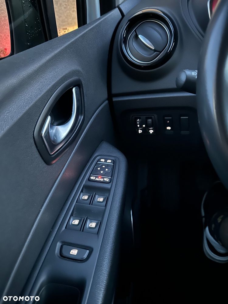 Renault Captur - 17