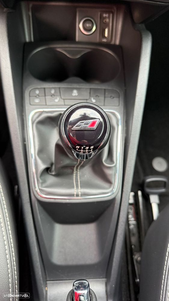 SEAT Ibiza SC 1.8 TSI S&S Cupra - 11