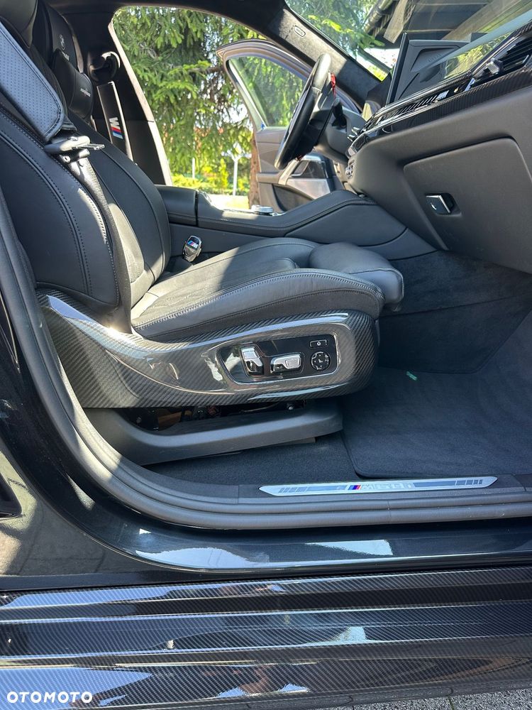 BMW X6 M60i xDrive - 15