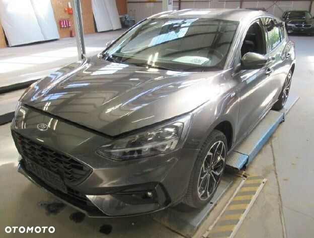 Ford Focus - 1