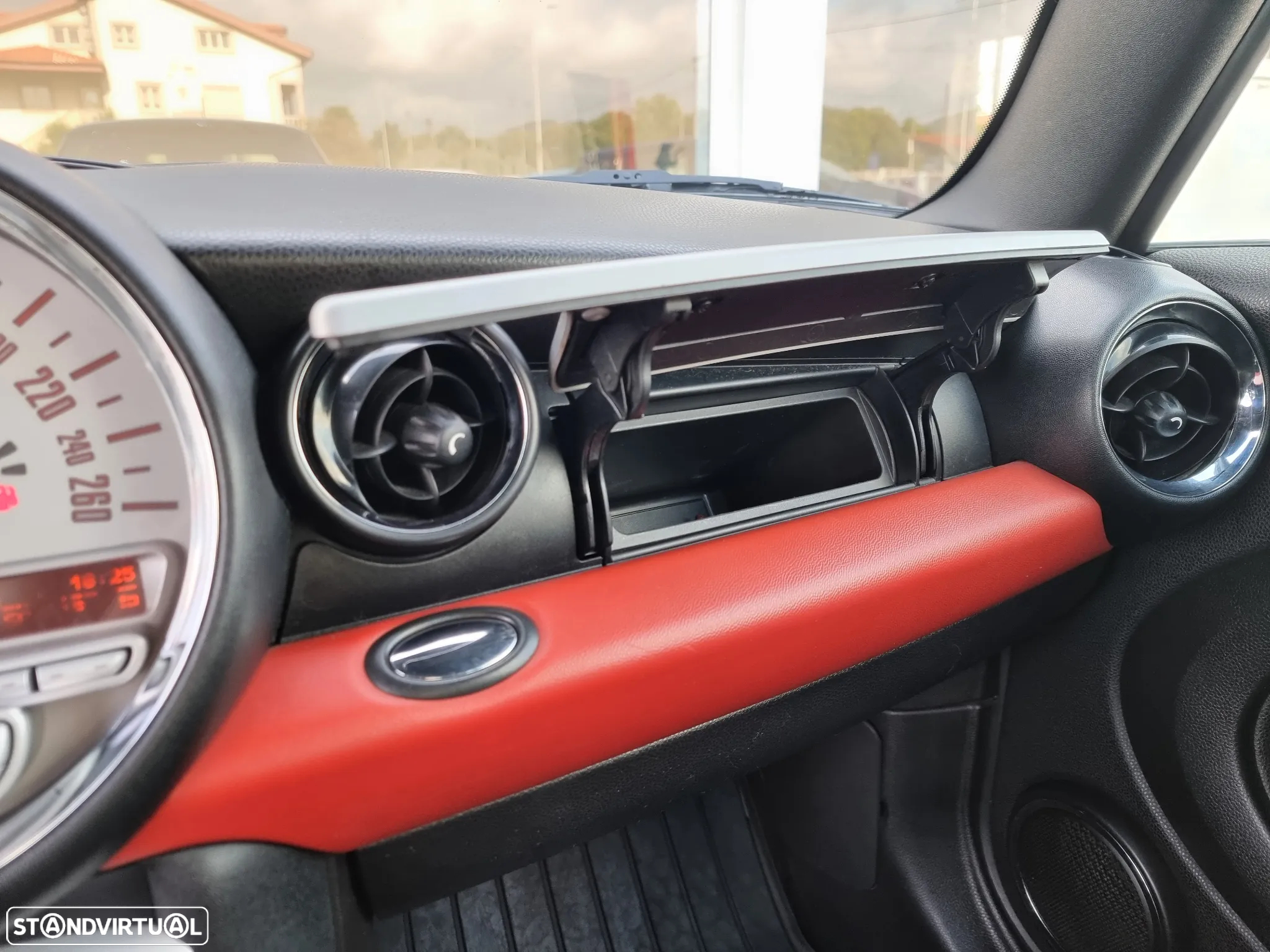 MINI 3 Portas Cooper D - 15