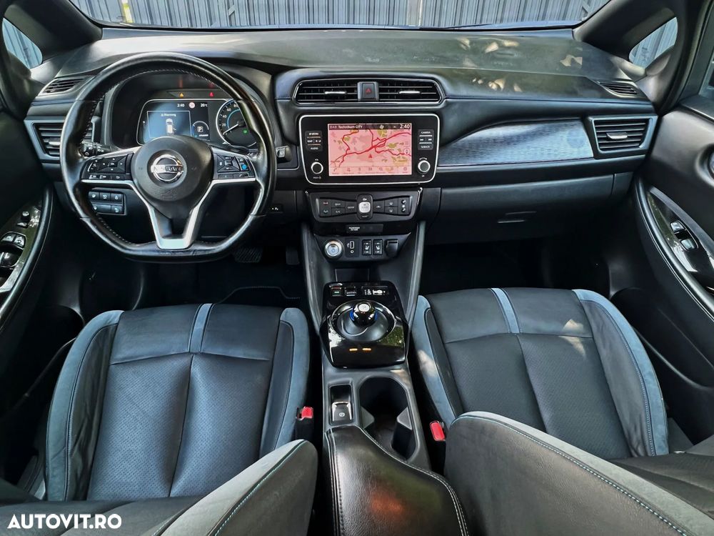 Nissan LEAF - 17