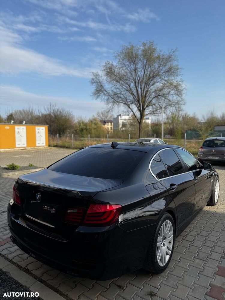 BMW Seria 5 520d - 7