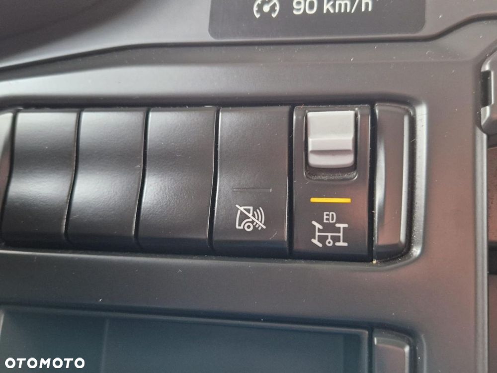 Scania P410A4X2NB Przód Na Poduszce - 23