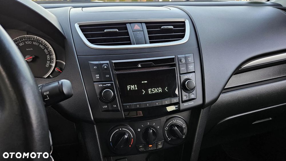 Suzuki Swift 1.2 4x4 Club - 31