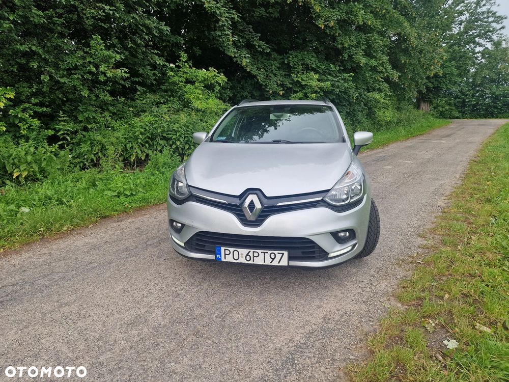 Renault Clio - 10