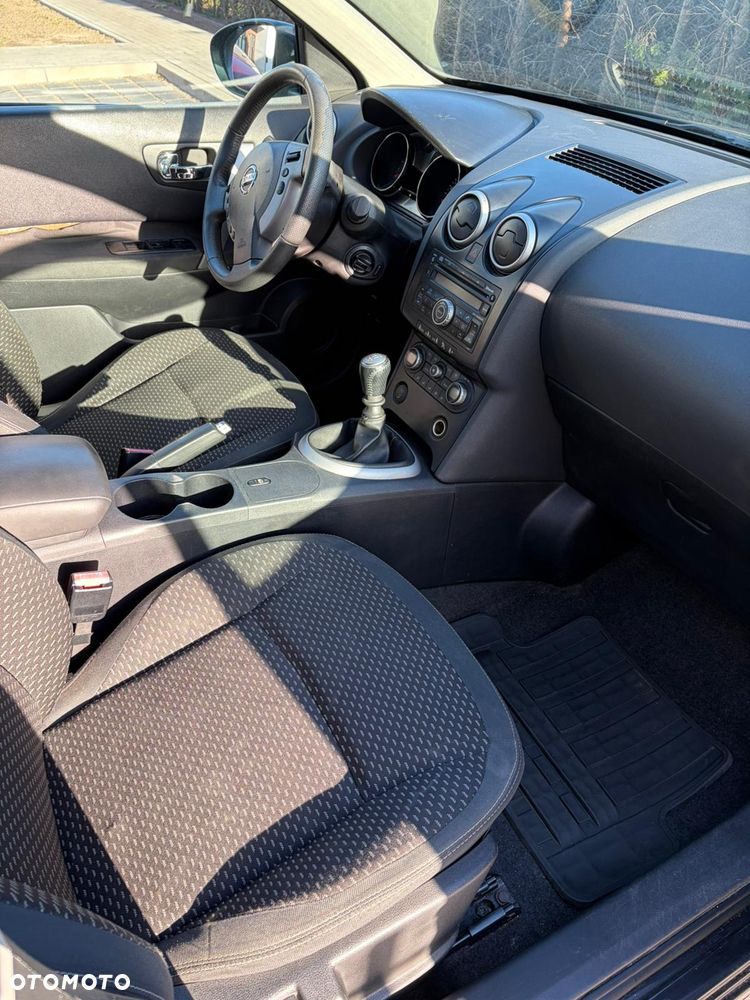 Nissan Qashqai 1.5 dCi DPF tekna - 9