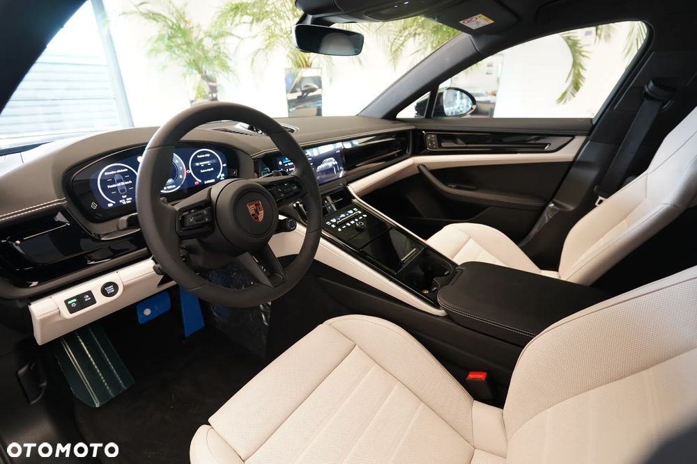 Porsche Panamera - 9