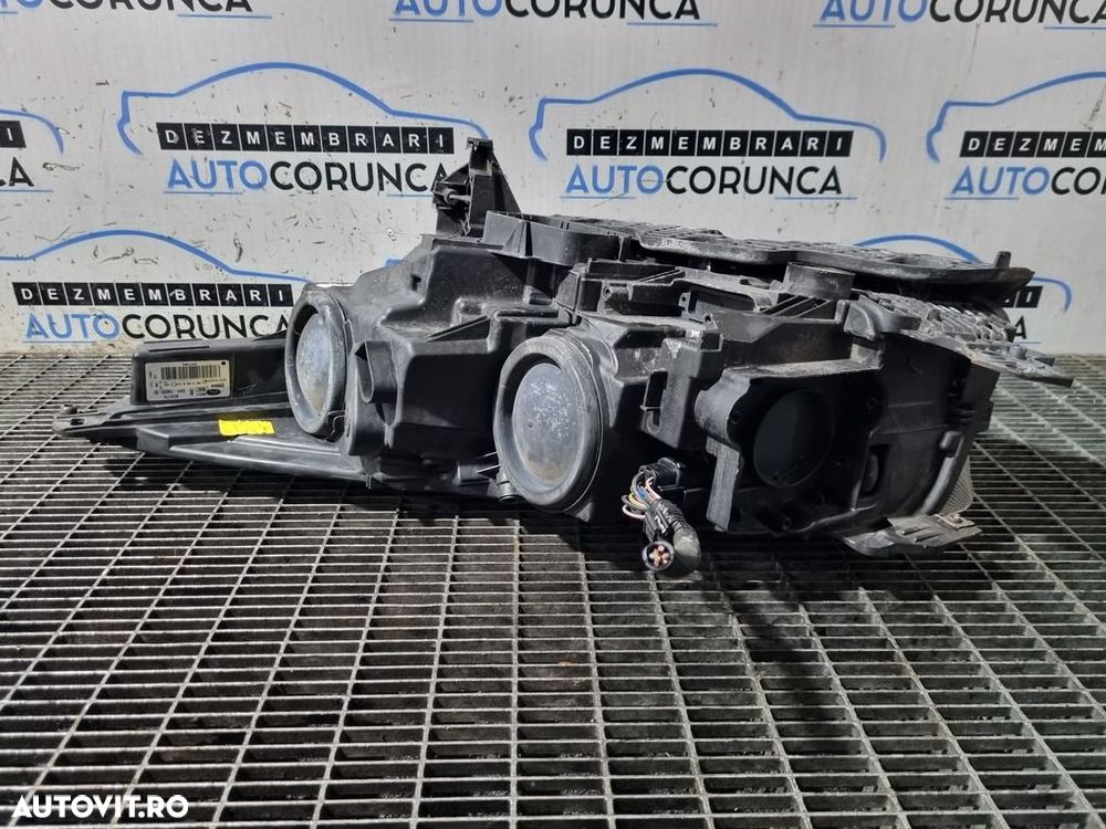 Far Dreapta Ford Kuga II Facelift 2016 - 2019 SUV 4 Usi (1387) Fara xenon - 6