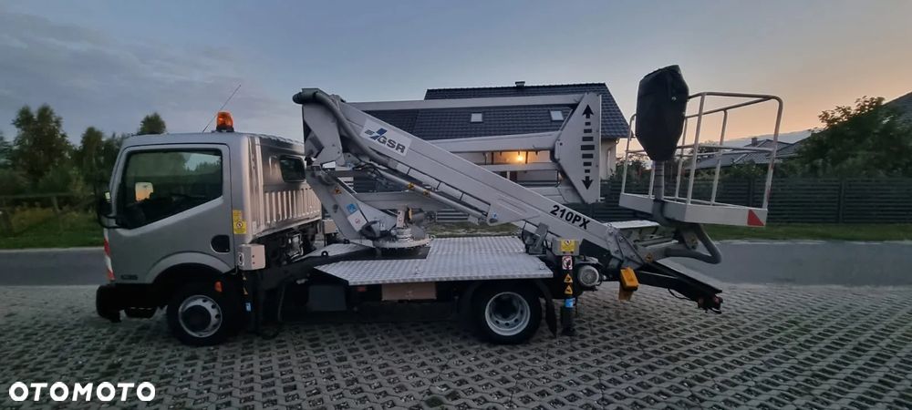 Nissan CABSTAR - 7