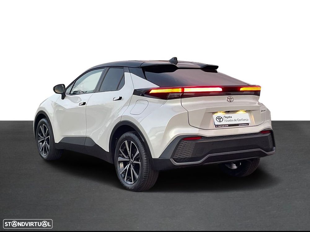 Toyota C-HR 2.0 HDF Plug-in Square Collection - 2