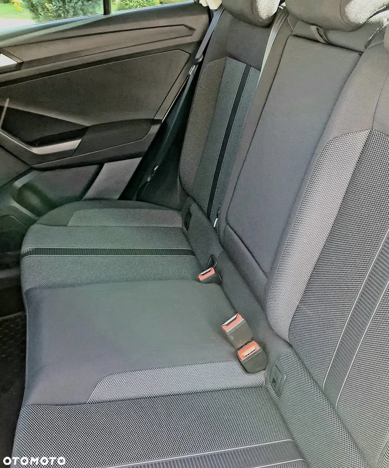 Volkswagen T-Roc 1.5 TSI Life - 6
