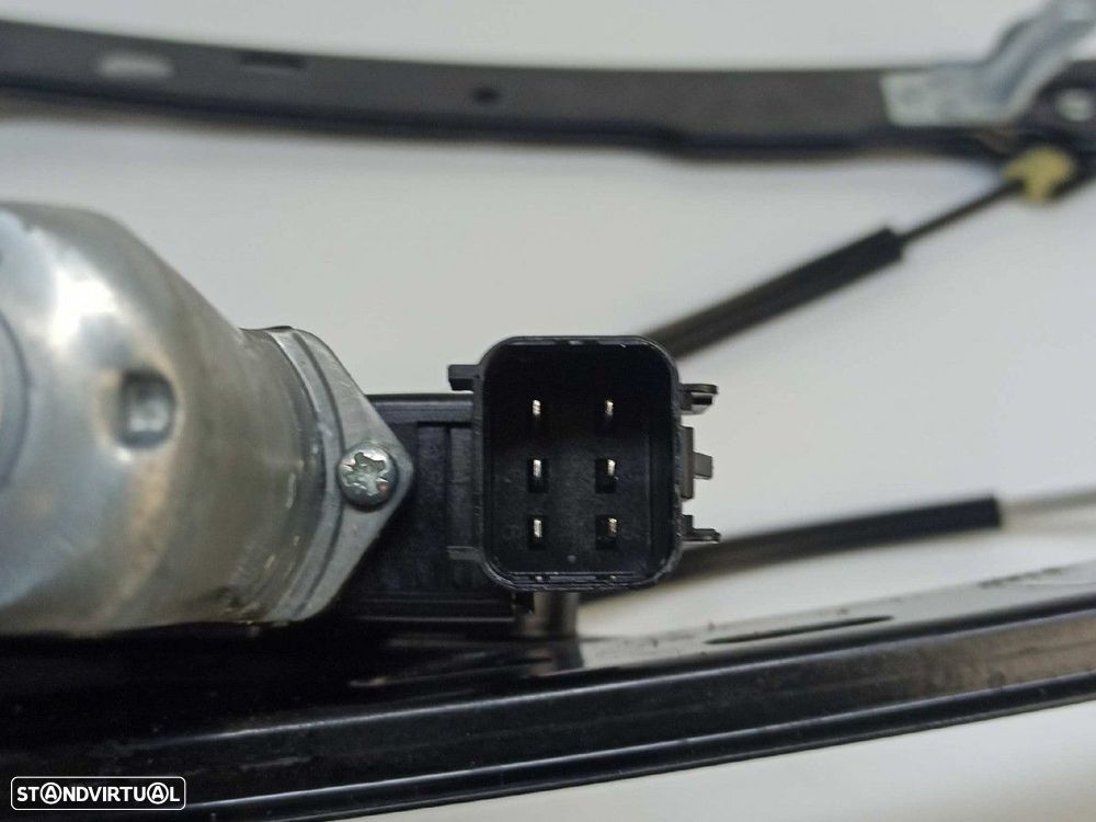 ELEVADOR FRENTE DIREITO FORD C-MAX (CEU) TREND PLUS - 2