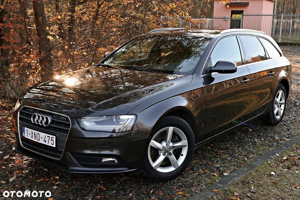 Audi A4 Avant 2.0 TDI DPF multitronic S line Sportpaket - 14