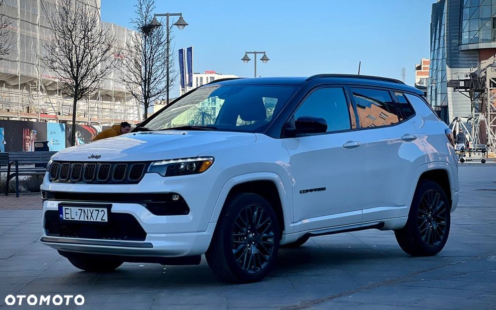 Jeep Compass - 4