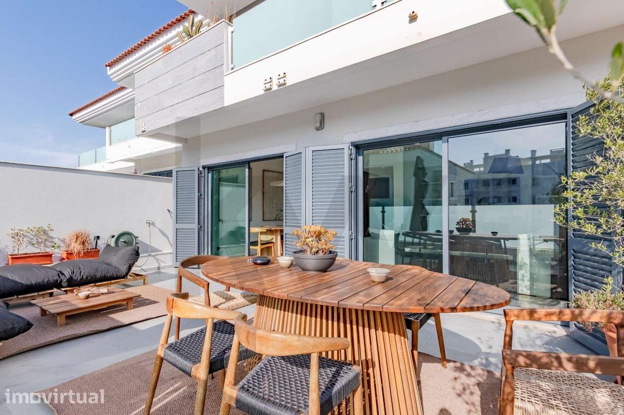 Townhouse Renovada com Terraço e Apontamento de Mar em Condomínio Priv - Grande imagem: 2/52