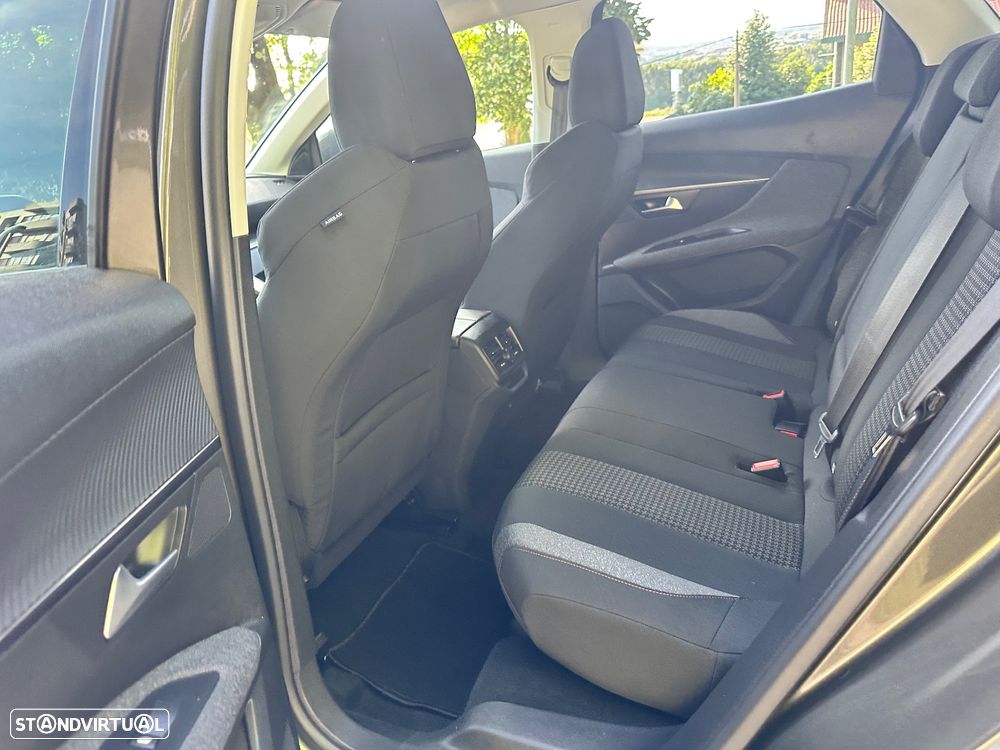 Peugeot 3008 BlueHDi 130 Stop & Start EAT8 Active Pack - 23