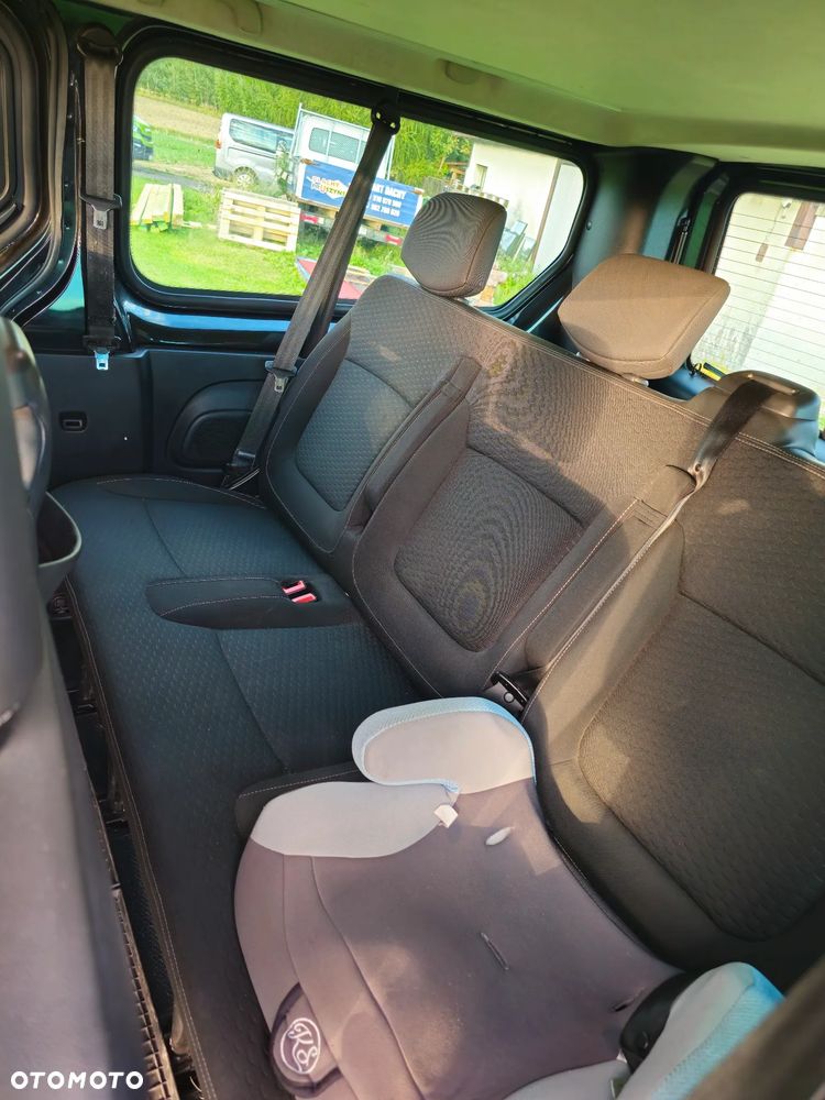 Opel Vivaro - 17