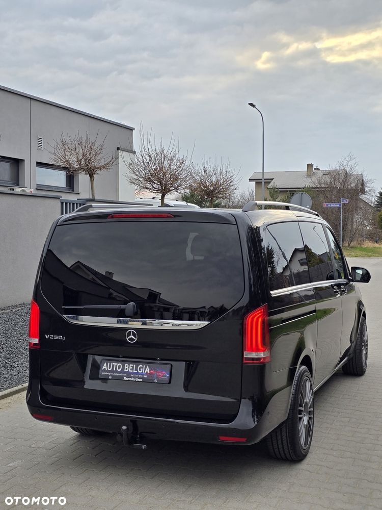 Mercedes-Benz Klasa V 220 CDI lang 7G-TRONIC Avantgarde - 9