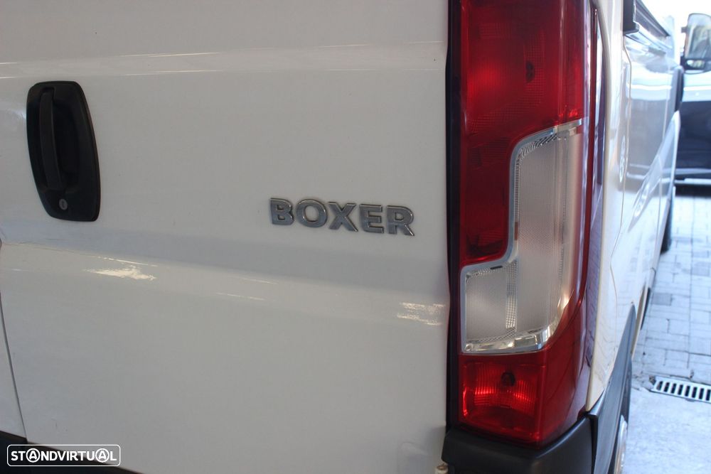 Peugeot Boxer 2.0 BlueHDi 330 L1H1 Premium - 15