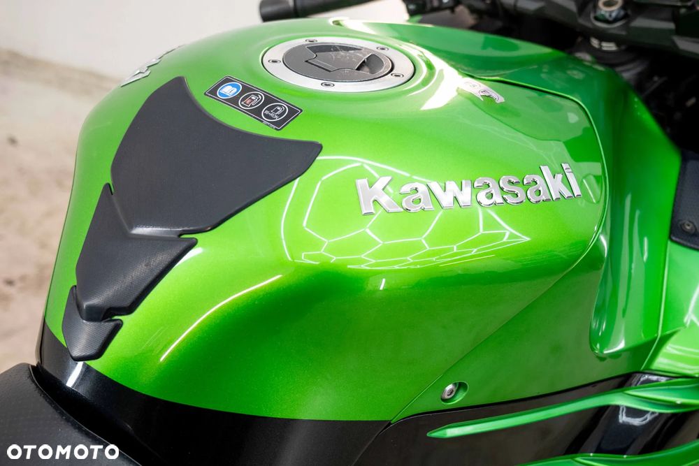 Kawasaki ZZR - 22