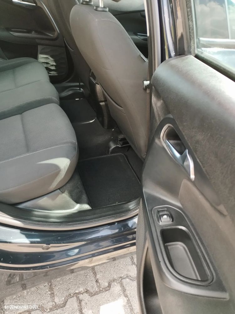 Fiat Tipo Station Wagon 1.6 M-Jet Lounge J17 - 11