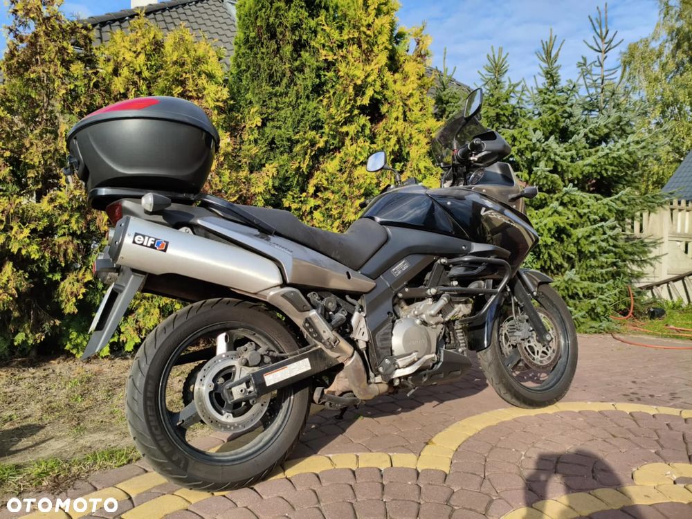 Suzuki DL - 3