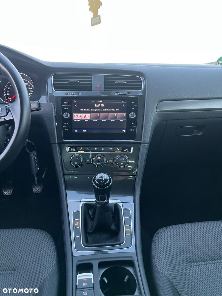 Volkswagen Golf 1.6 TDI BMT Highline - 17