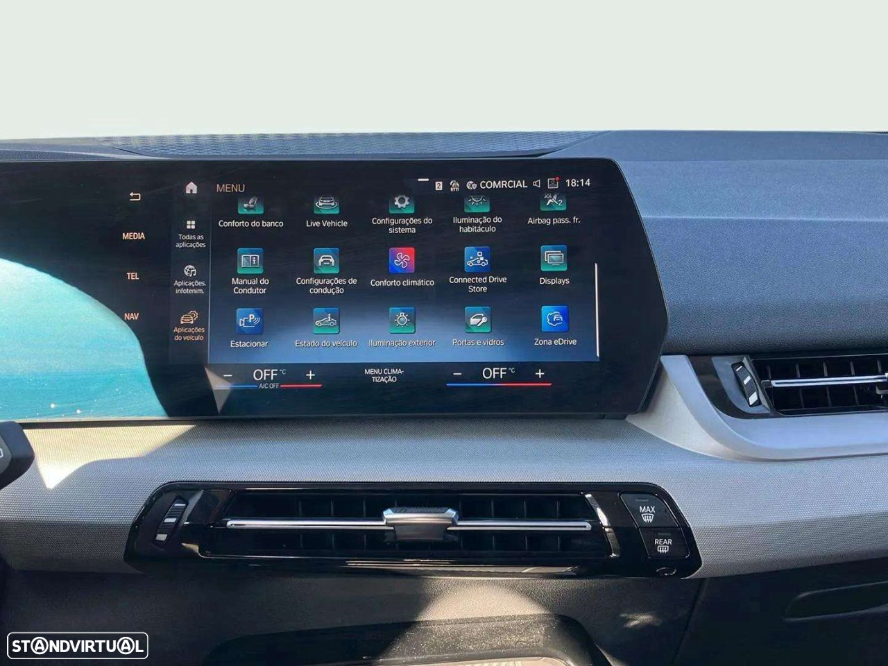 BMW 225xe Active Tourer - 11