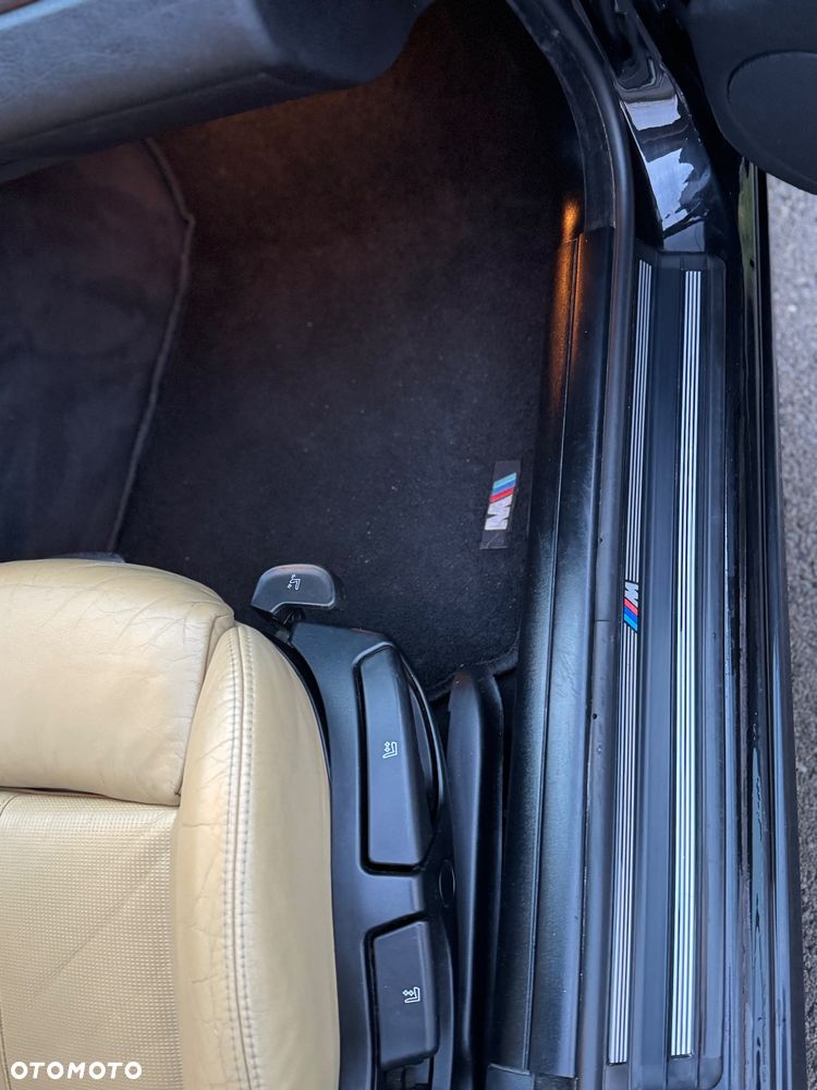 BMW Seria 3 330d - 16