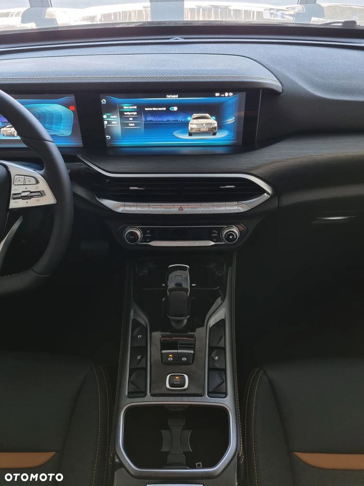 Bestune T77 1.5T Business DCT - 8