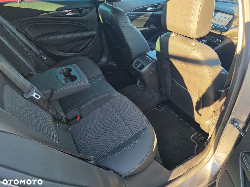 Opel Insignia 2.0 Automatik Edition - 24