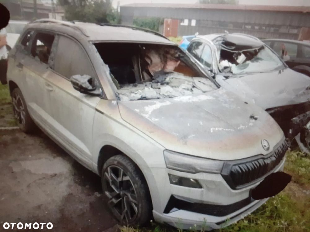 Skoda Karoq 1.5 TSI ACT Selection DSG - 3