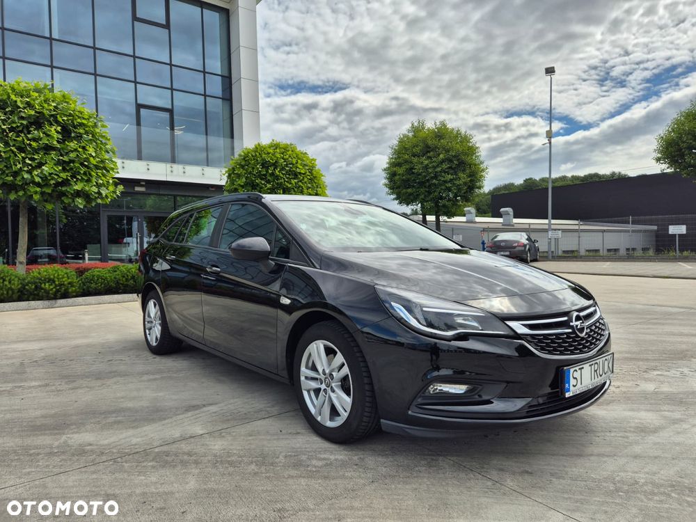 Opel Astra 1.6 CDTI Sport - 1