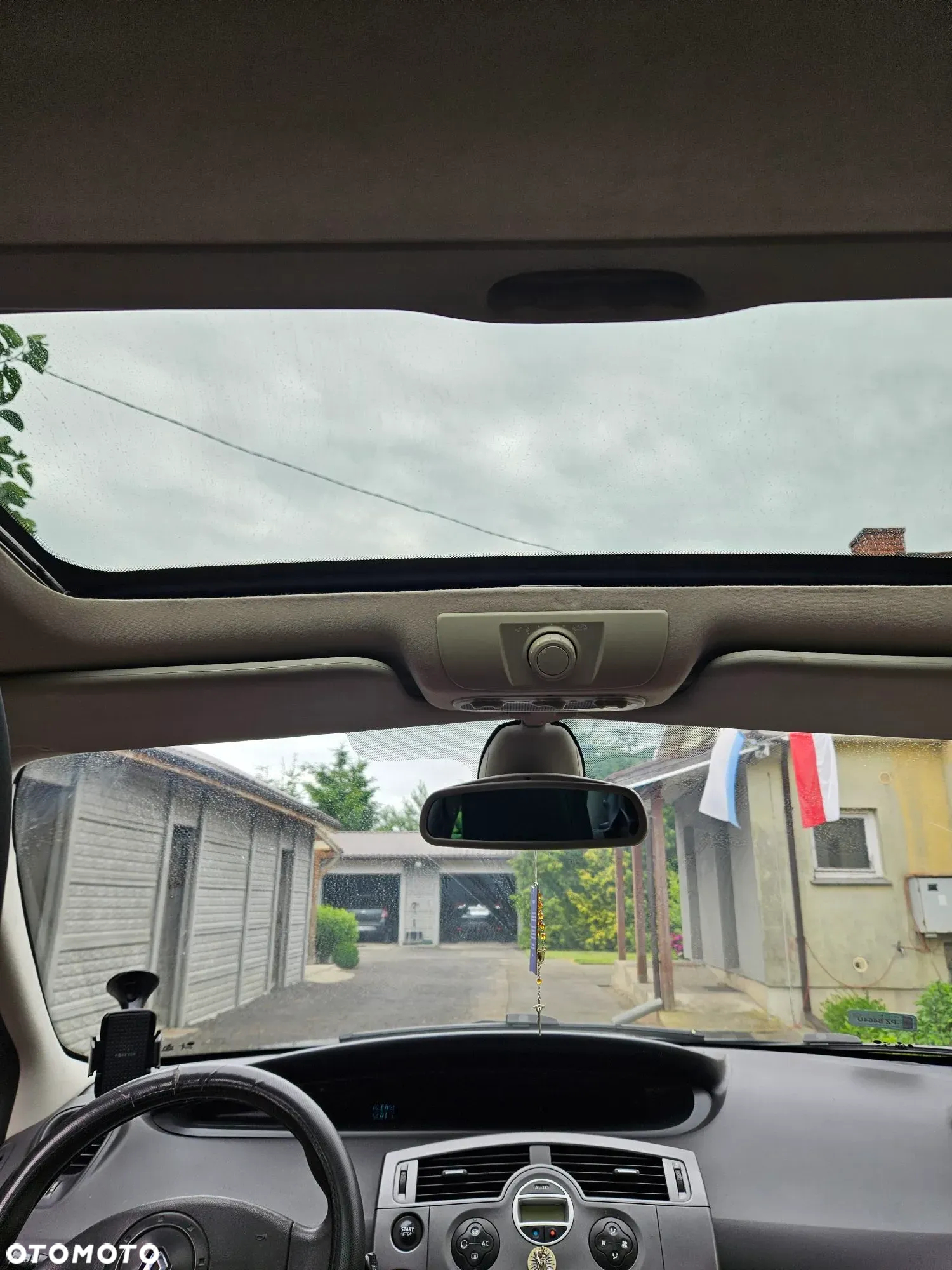Renault Scenic 1.9 dCi Confort Authentique - 9