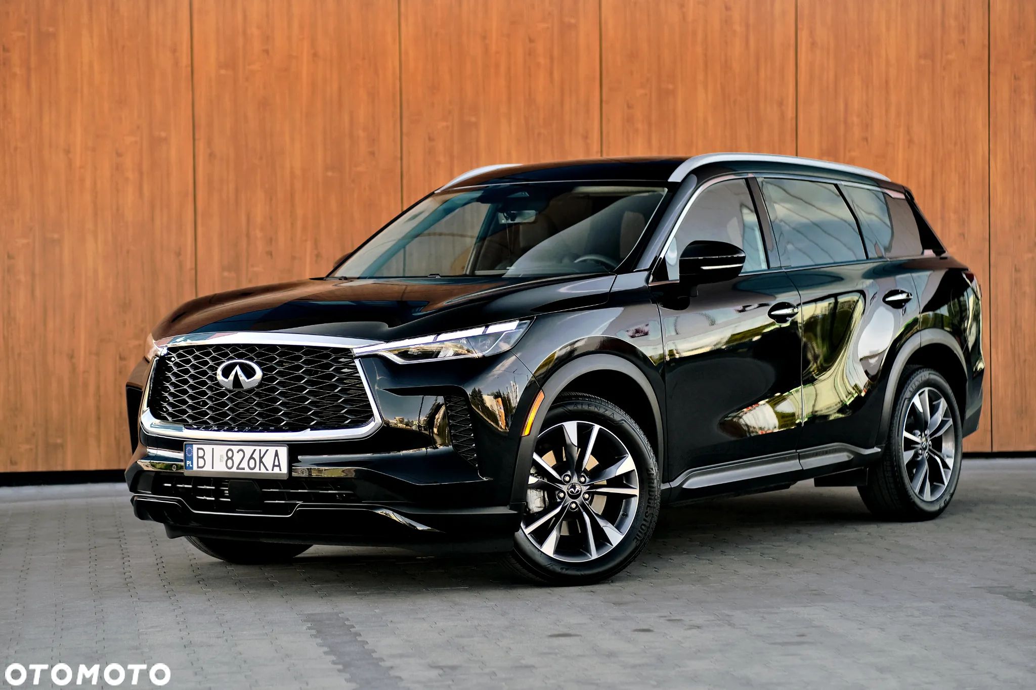 Infiniti QX60 - 1