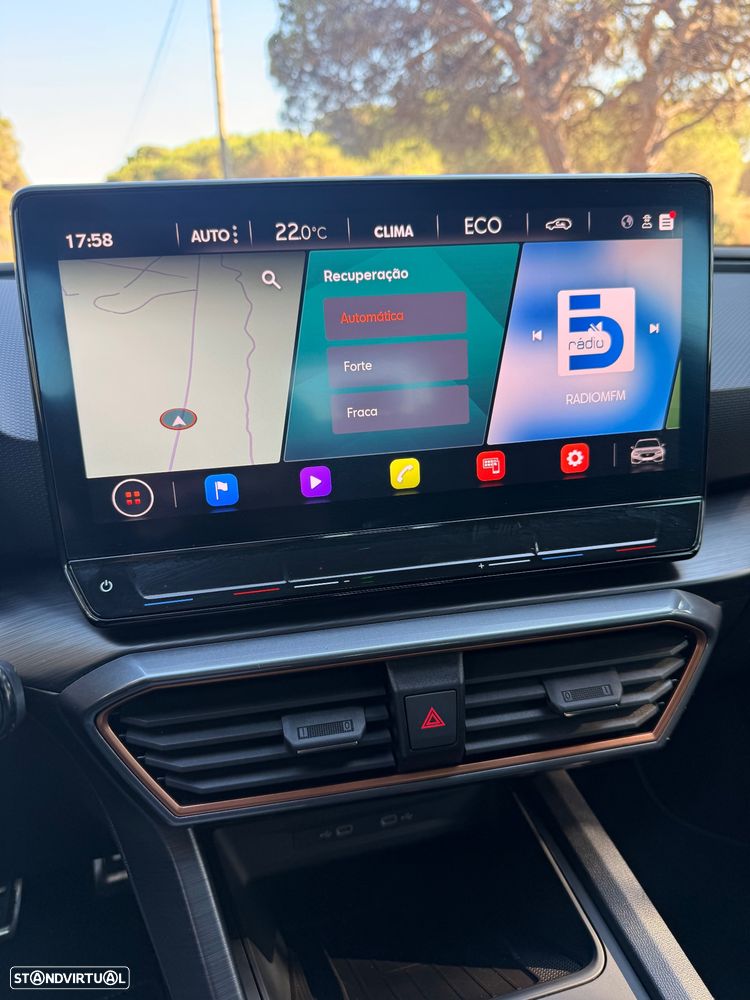 Cupra Leon 1.4 e-Hybrid VZ DSG - 11