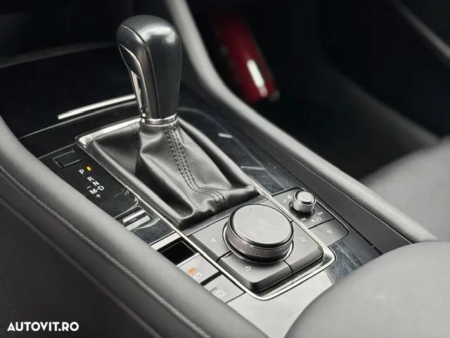 Mazda 3 X180 AT MHEV GT - 16