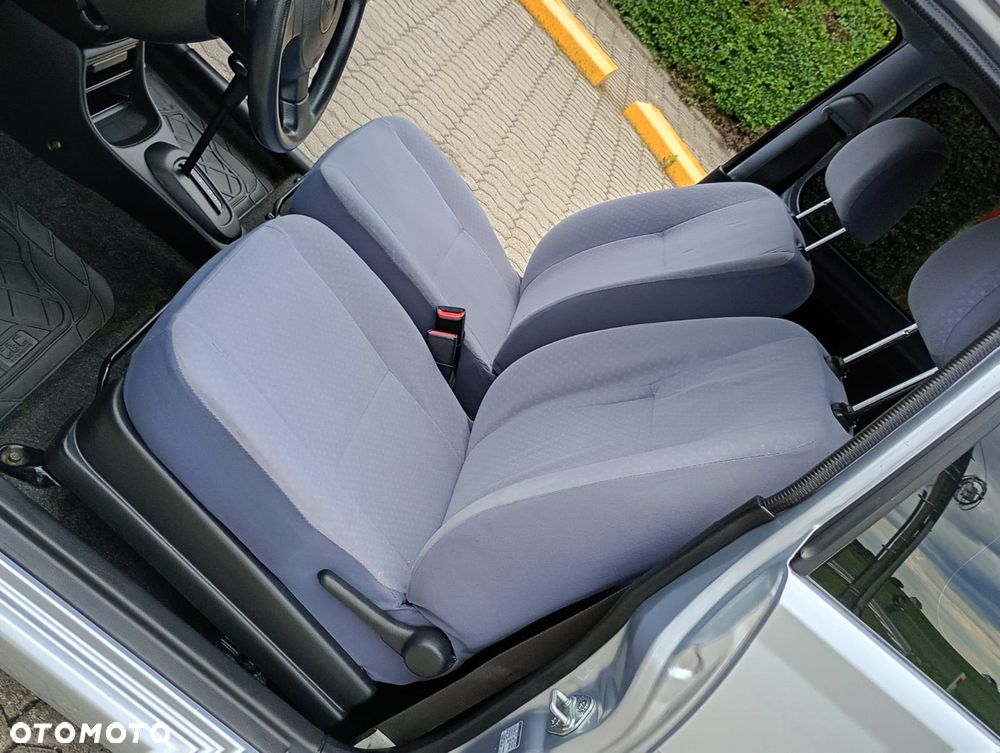 Daihatsu Cuore - 10