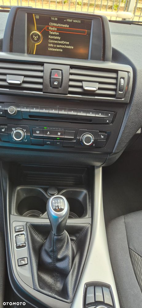 BMW Seria 1 116i - 17