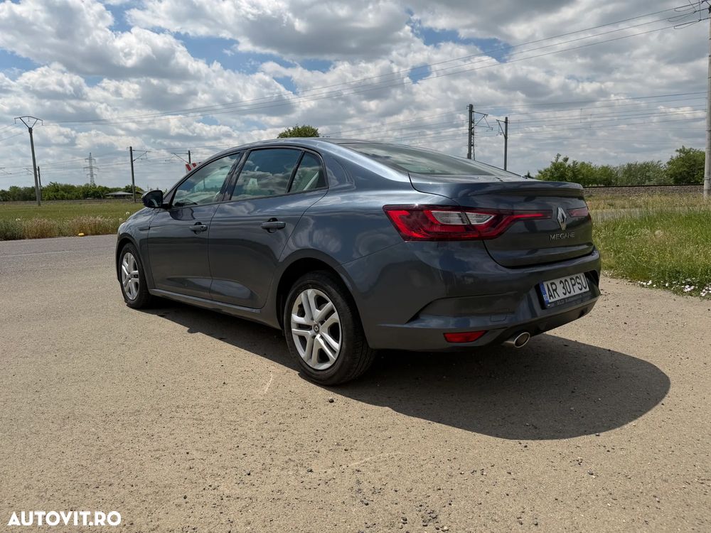 Renault Megane TCE GPF Zen - 2