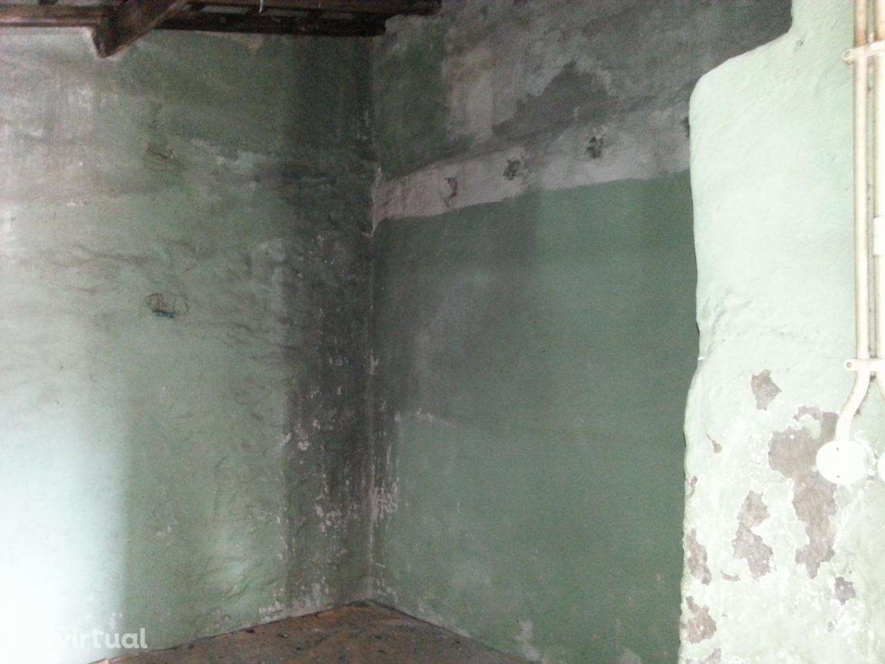 Casa para restauro em Póvoa de Penela - Grande imagem: 3/5