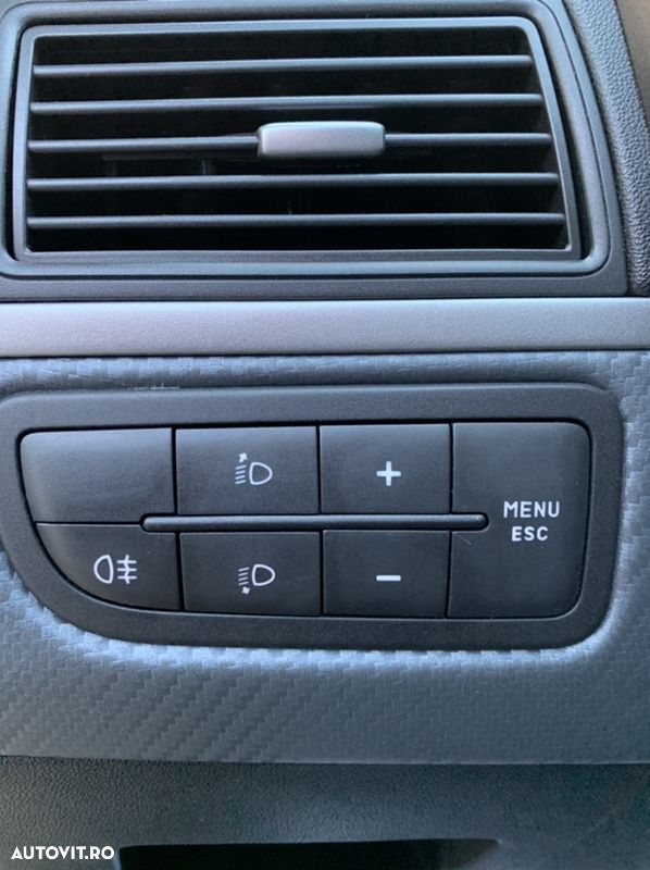 Fiat Punto - 18