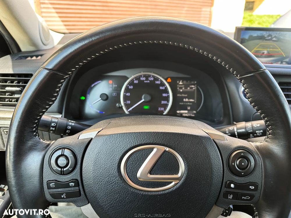 Lexus CT 200h Executive - 8