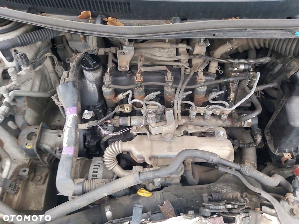 Toyota Corolla E12 silnik 1,4 d4d Kompletny pompa wtryski 1,4 d4d Auris - 3