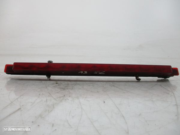 Terceiro Stop Audi A3 (8L1) - 2