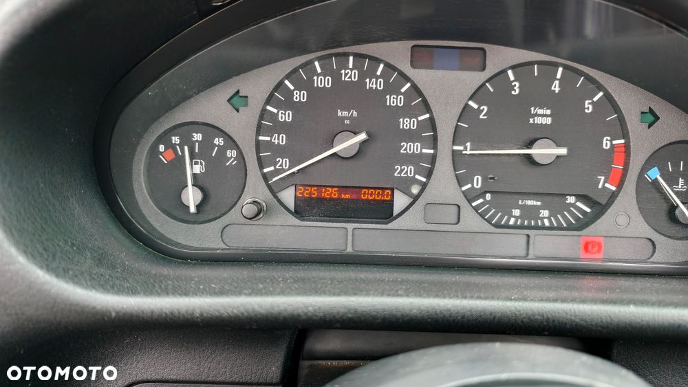 BMW Seria 3 - 14