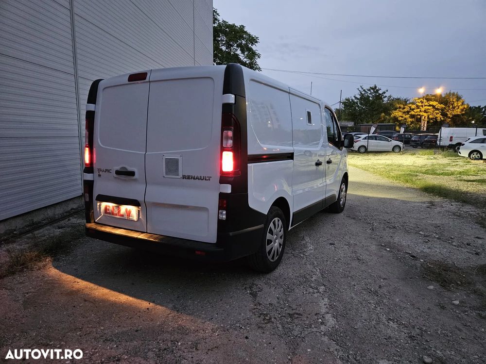 Renault Trafic dCi 120 Grand Combi Start - 6